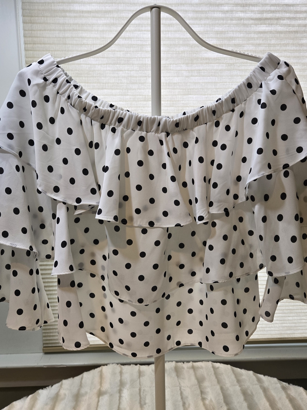 Jealous Tomato White and Black Polka Dot Off Shoulder Ruffle Blouse Size Medium